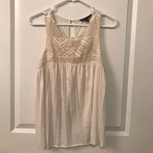 AMERICAN EAGLE OUTFITTERS Cream Detailed Tank